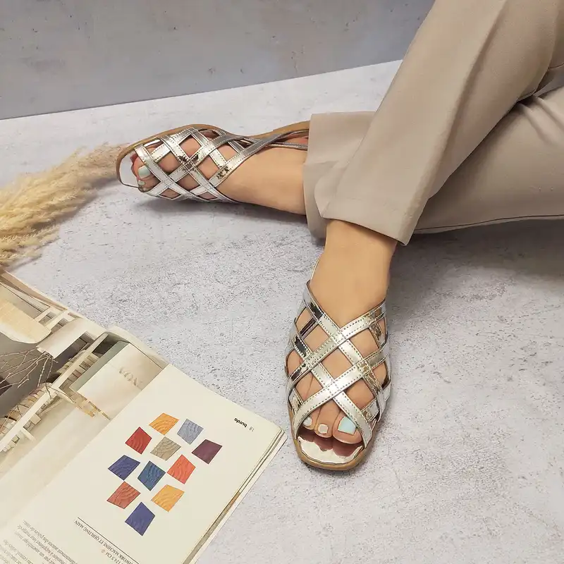 صندل زنانه مدل بهار کد BAH-SIL