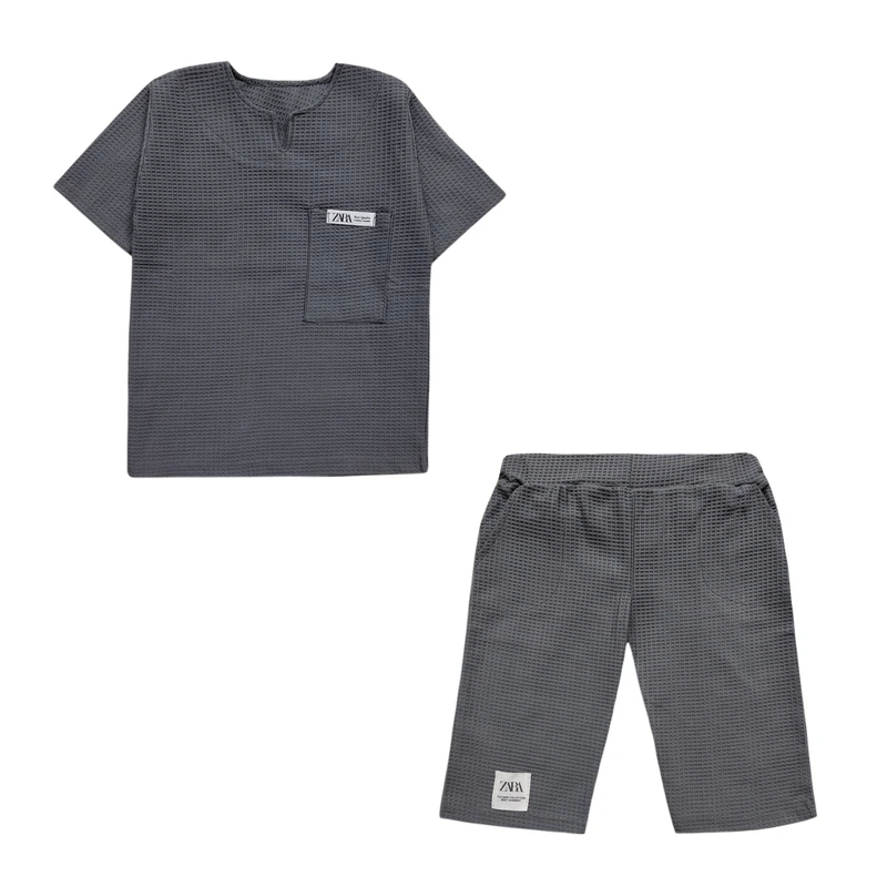 ست تی‌شرت و شلوارک پسرانه مدل بیسکویتی کد T580