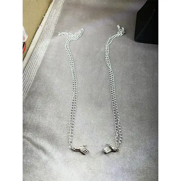 گردنبند طرح دوستی مدل مگنتی کد 75120 مجموعه 2 عددی