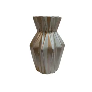 گلدان مدل شیار دار کد 522