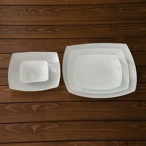 سرویس 25 پارچه غذاخوری شیشه ای آرکوفام مدل 752 کویین سفید