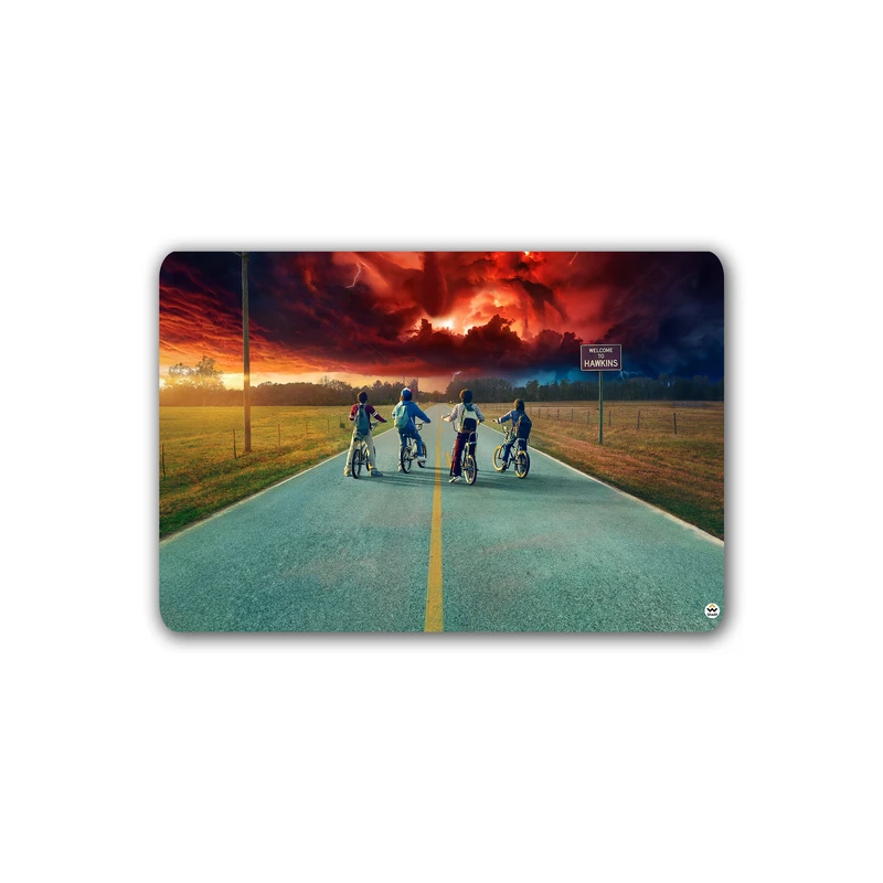 ماوس پد مخصوص بازی شادیت مدل STRANGER THINGS کد 979 سایز 37*24 سانتیمتر