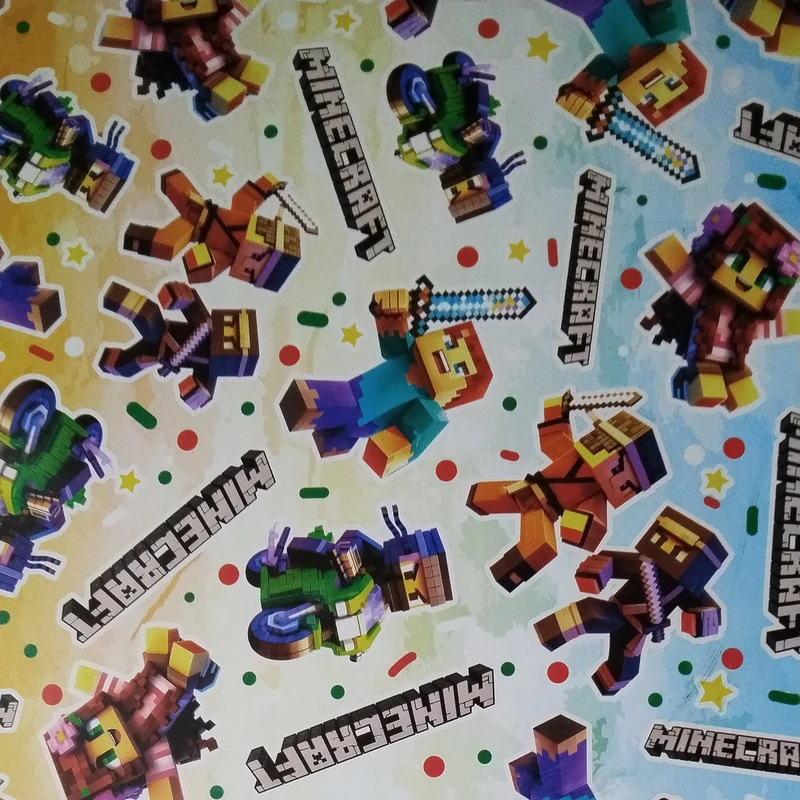 کاغذ کادو مدل minecraft سایز 50*70 سانتی متر مجموعه 5 عددی