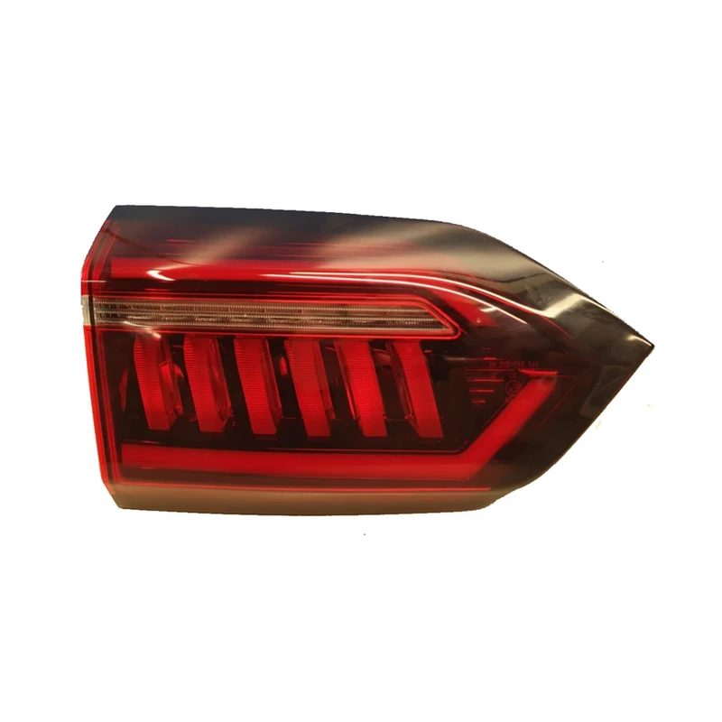 چراغ عقب چپ روی درب صندوق خودرو مدل TG8PLUS مناسب برای تیگو 8 پرو / تیگو 8 پرو پلاس