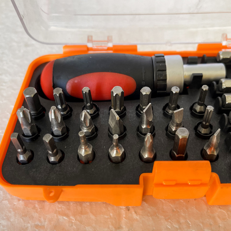 سری پیچ گوشتی بیت جیالانگ کد JAL00399 بسته 28 عددی