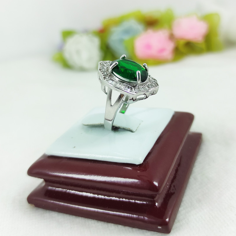 انگشتر نقره زنانه سلین کالا مدل گل یخ انگشتر نقره زنانه سلین کالا مدل گل یخ