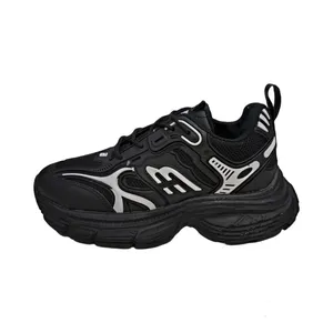 کفش پیاده‌روی مدل کارگو روبیکا