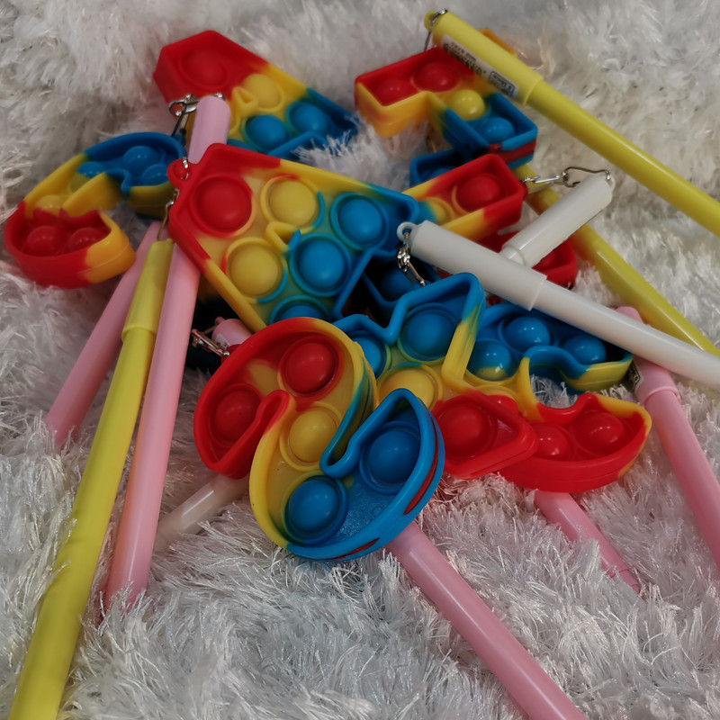 روان نویس مدل آویز دار فیجت طرح U