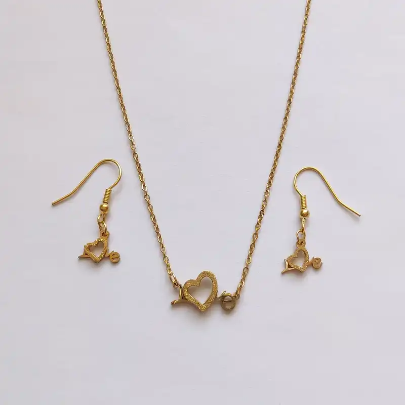 نیم ست زنانه مدل love تمام استیل