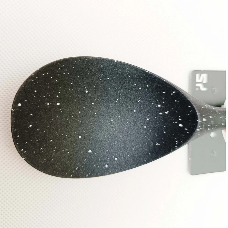 عکس شماره 3 : کفگیر شنگیا مدل سیلیکونی پارویی کد new7