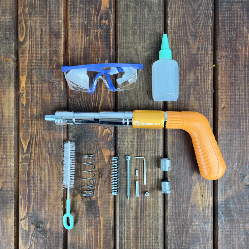 میخ کوب صنعتی اینتیمکث کد 0732 فولادی مجموعه 8 عددی