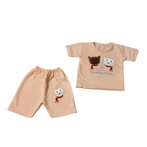 ست تی شرت آستین کوتاه و شلوارک دخترانه مدل گربه