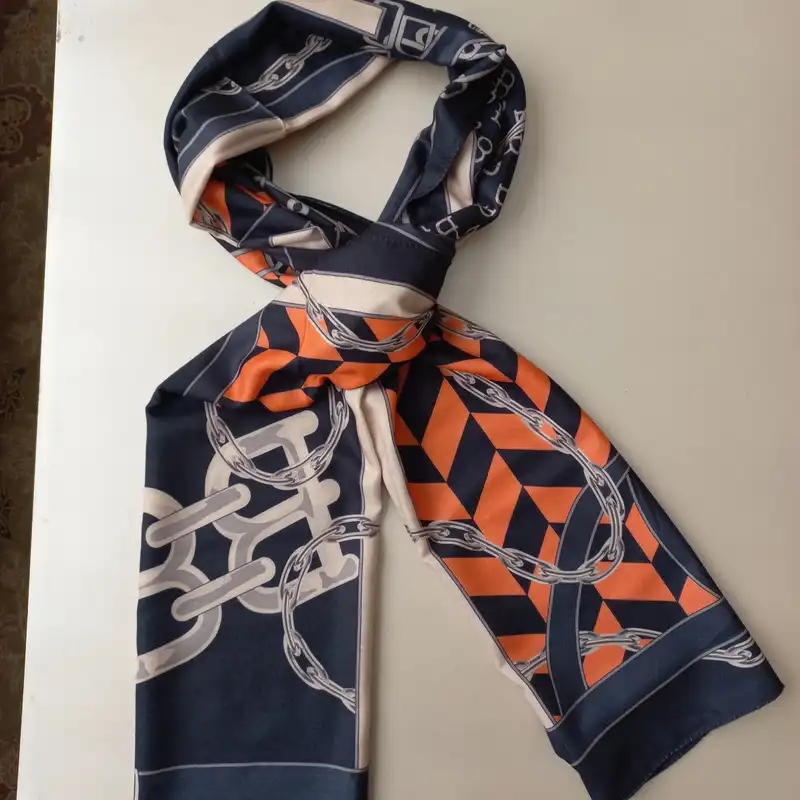 شال زنانه  مدل موهر پاییزی زنجیره ای