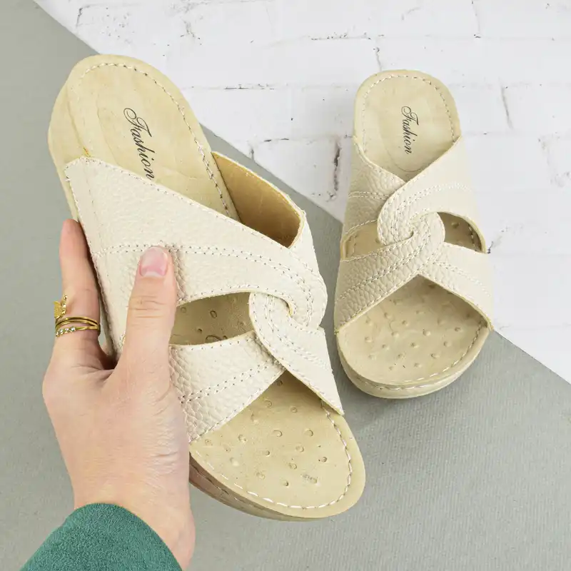 دمپایی زنانه نیکتا مدل شاین کد CR.2950