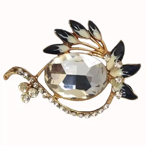 گل سینه زنانه کد 64