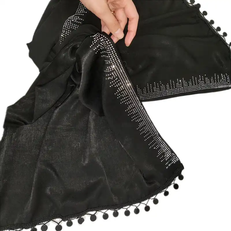 شال زنانه مدل ساتن کوپرا حاشیه نگین و جواهر دوزی