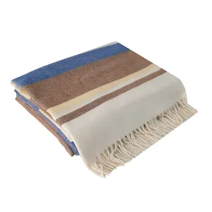 پتو مسافرتی کد 7000 سایز 150*220 سانتی متر