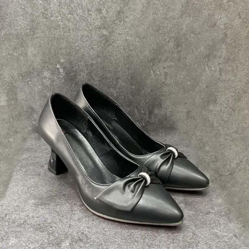 کفش زنانه مدل نگین