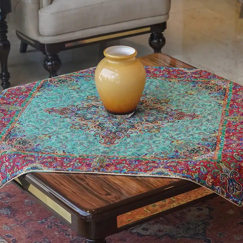 رومیزی ترمه مدل سورنا کد 1218