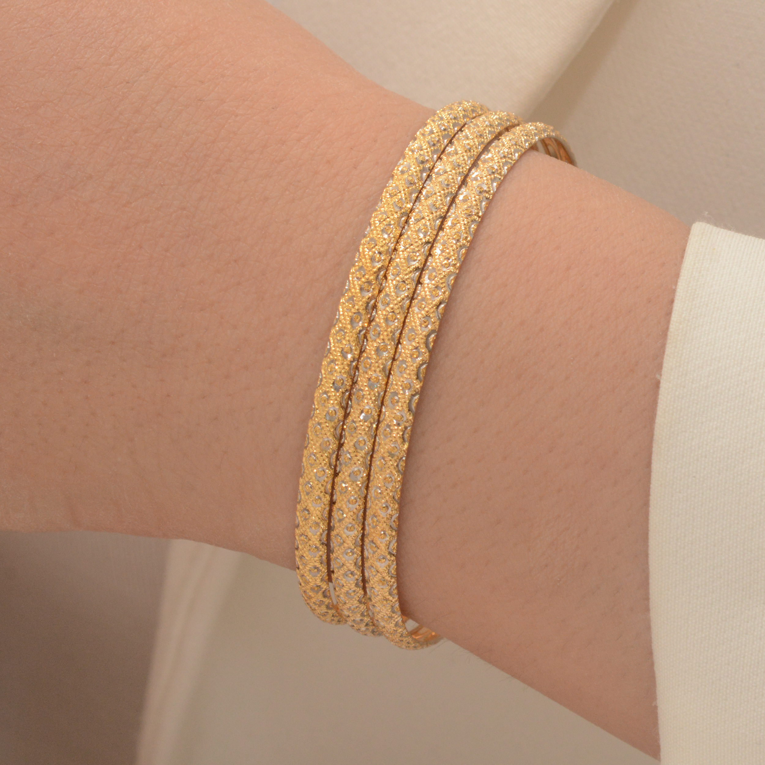 النگو طلا 18 عیار زنانه طلای مستجابی مدل گلبهار کد z4