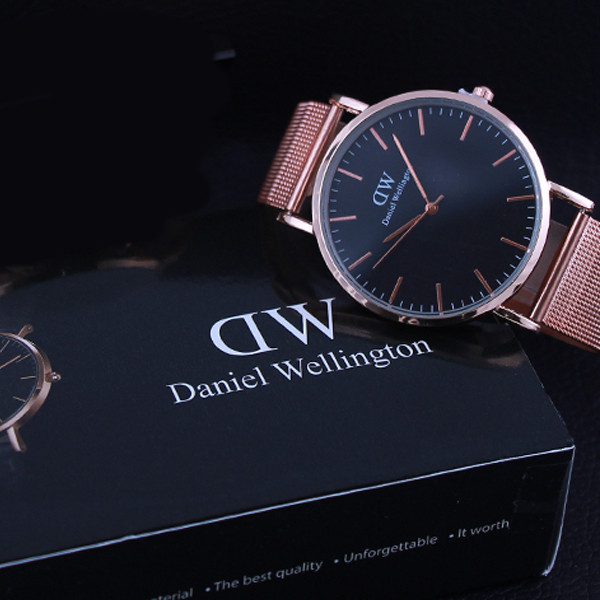 ساعت مچی عقربه ای مدل DW 3881 -RZ-ME