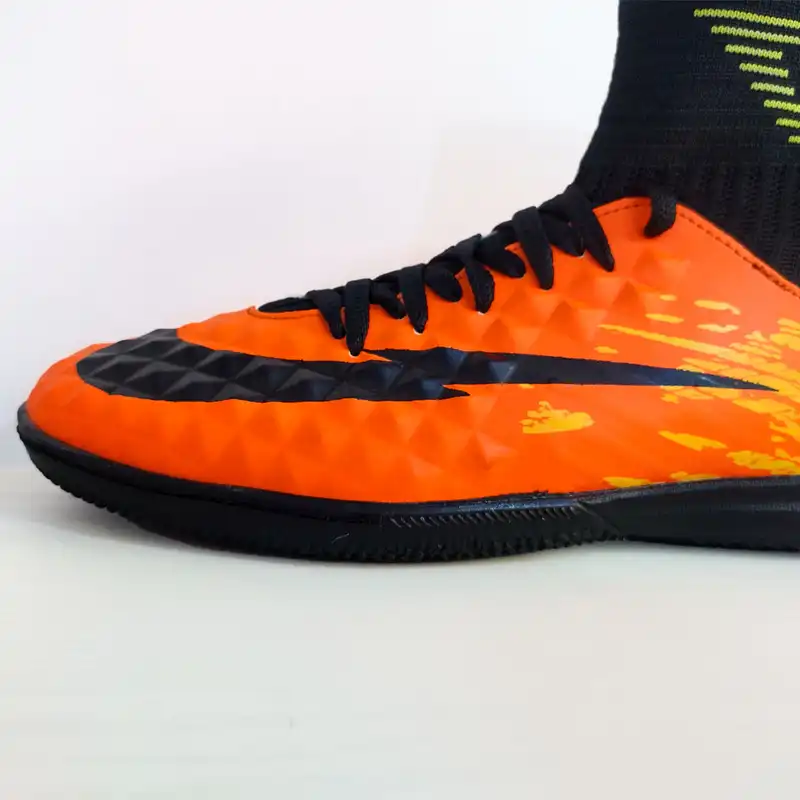 کفش فوتسال مردانه مدل سالنی جورابی n a r