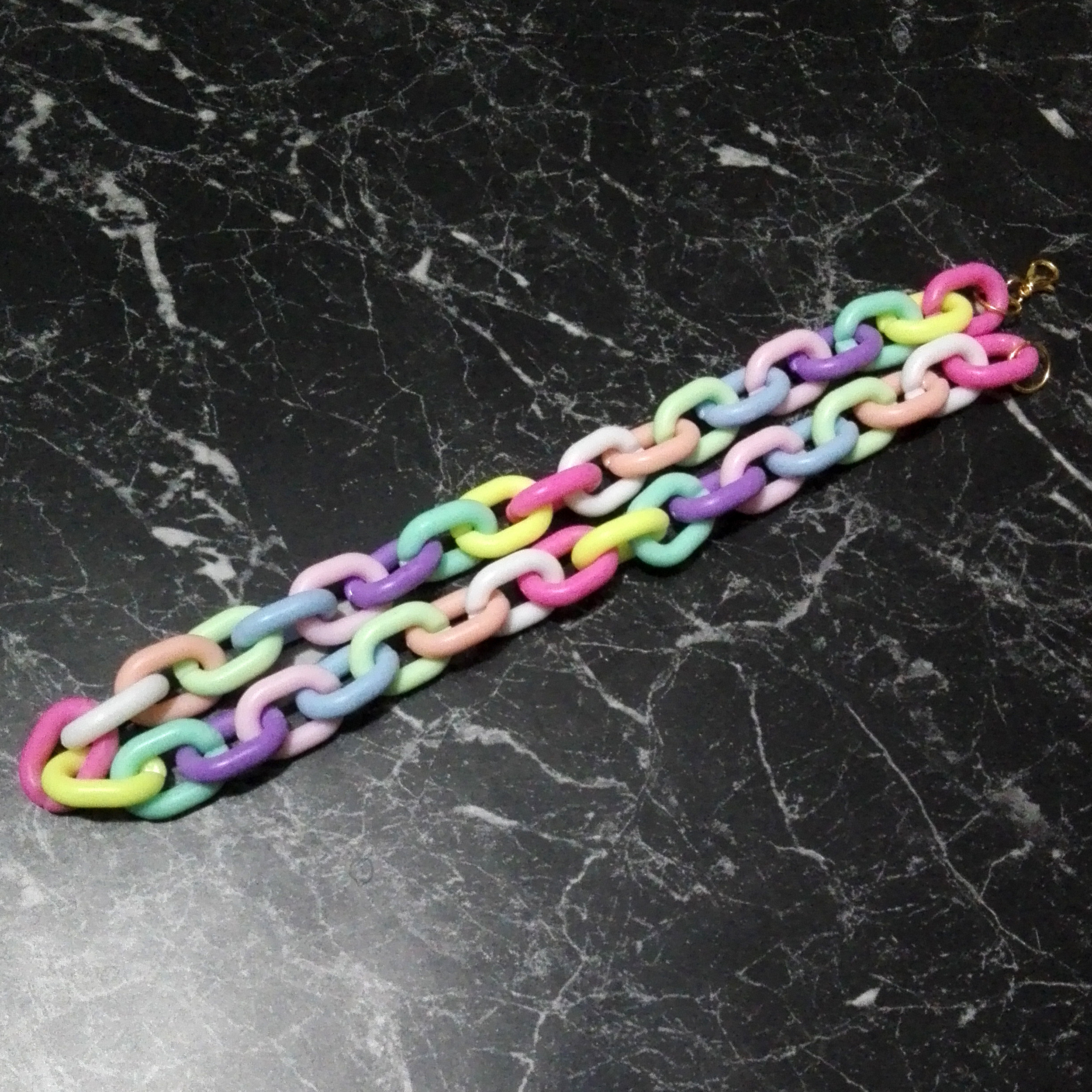 گردنبند دخترانه مدل پاستیلی کد 2020