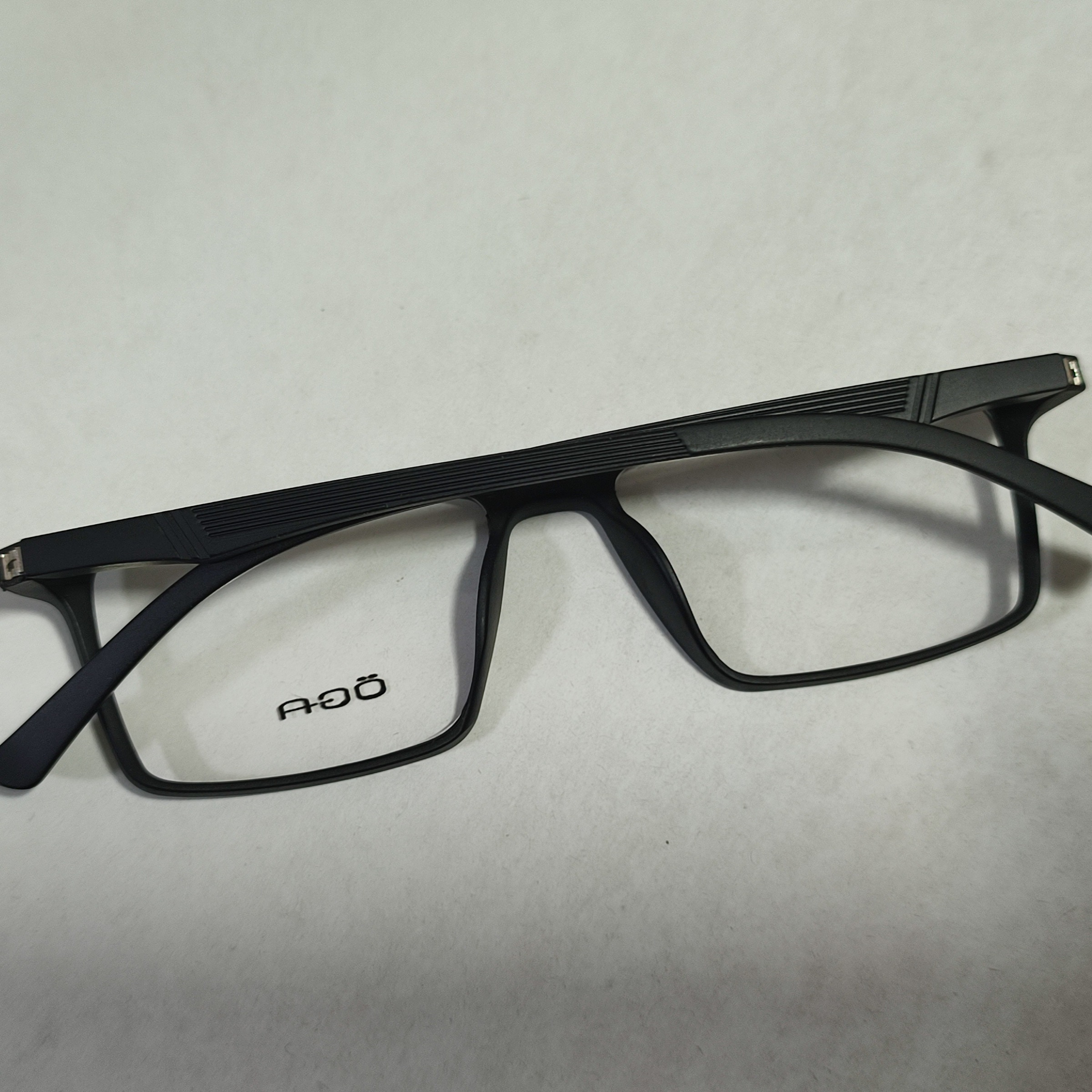 فریم عینک طبی اوگا مدل v88 -  - 3