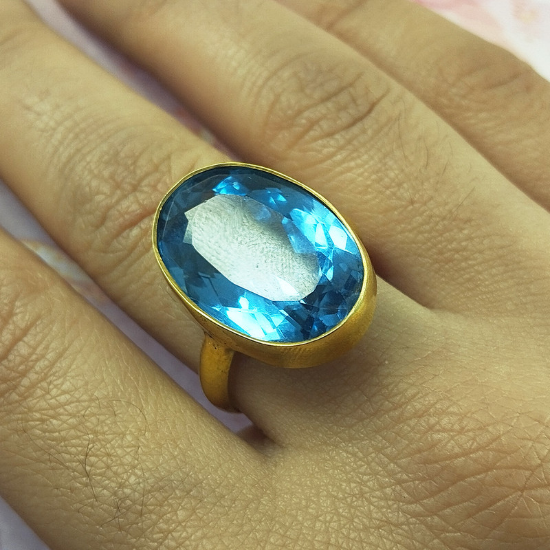 انگشتر نقره زنانه سلین کالا مدل توپاز کد 171 انگشتر نقره زنانه سلین کالا مدل توپاز کد 171