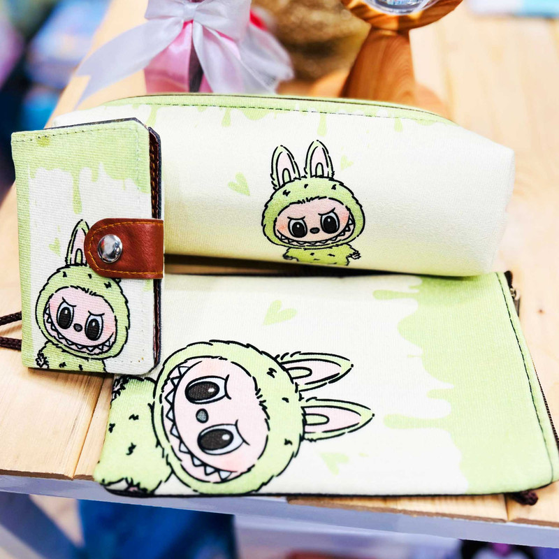 بسته لوازم تحریر مدل لبوبو مجموعه 5 عددی