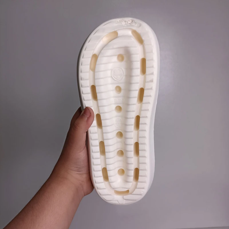 عکس شماره 8 : دمپایی زنانه پاپا مدل آیسان کد 1659-bk