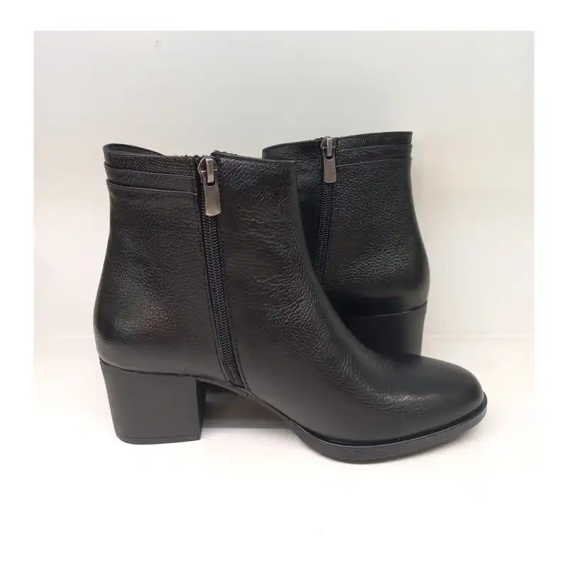 نیم بوت زنانه سرزمین چرم مدل 145333 رنگ مشکی