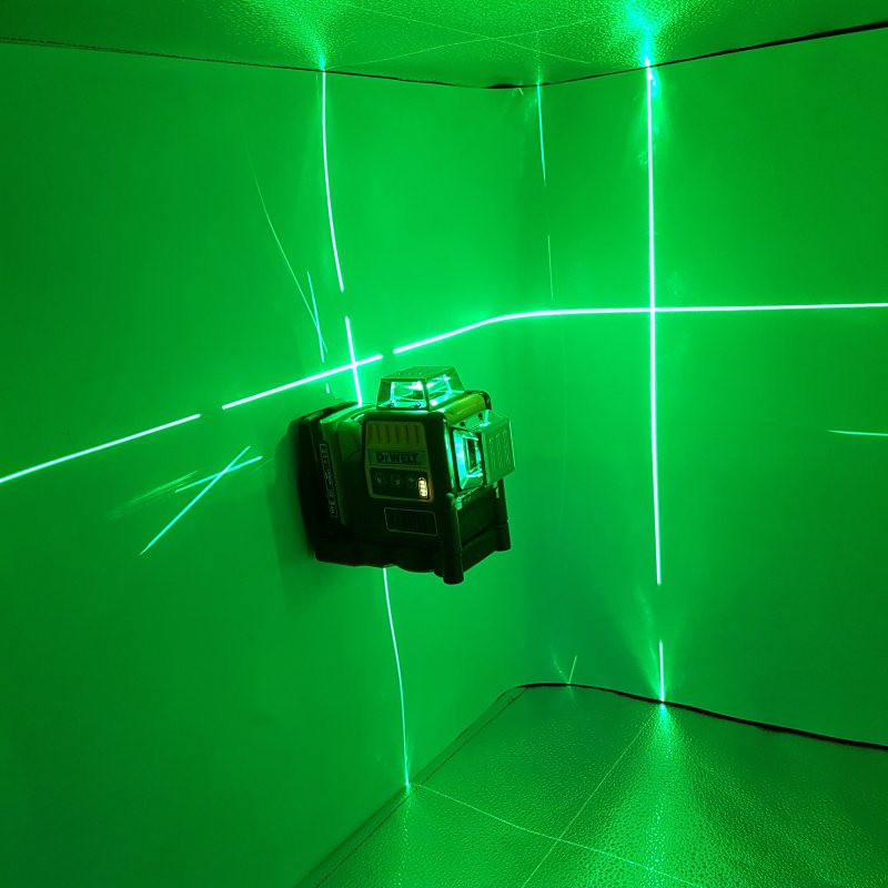 تراز لیزری دی اف ولت مدل 3AH تراز لیزری دی اف ولت مدل 3AH