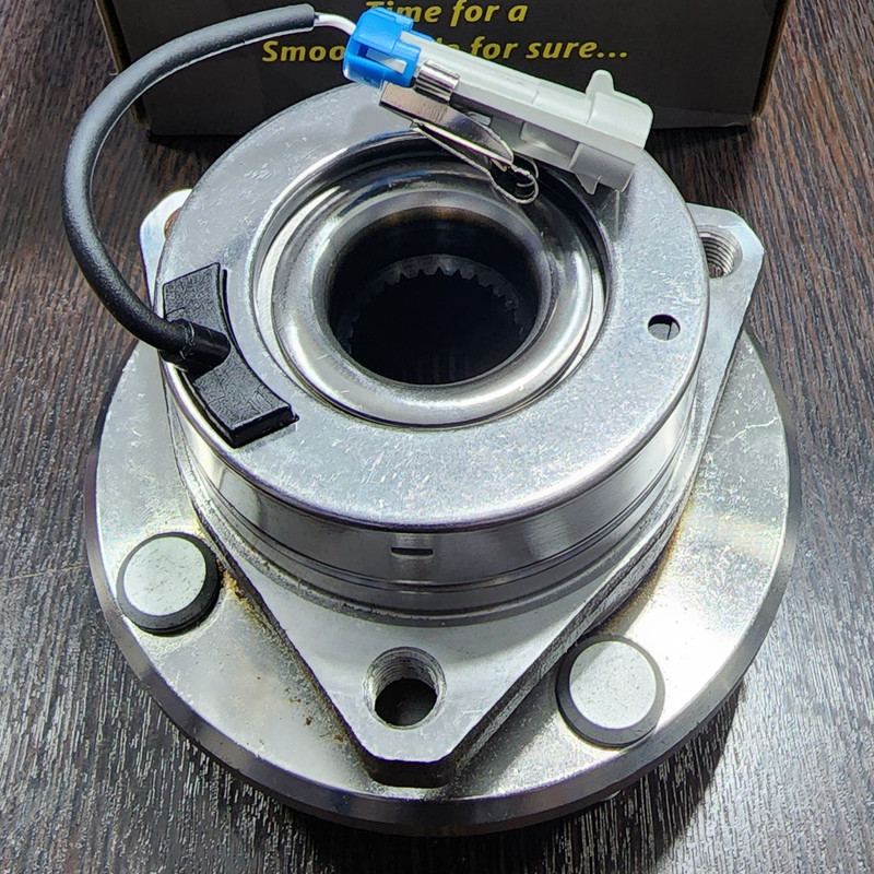 توپی چرخ جلو مدل A213001030 مناسب برای ام وی ام 530