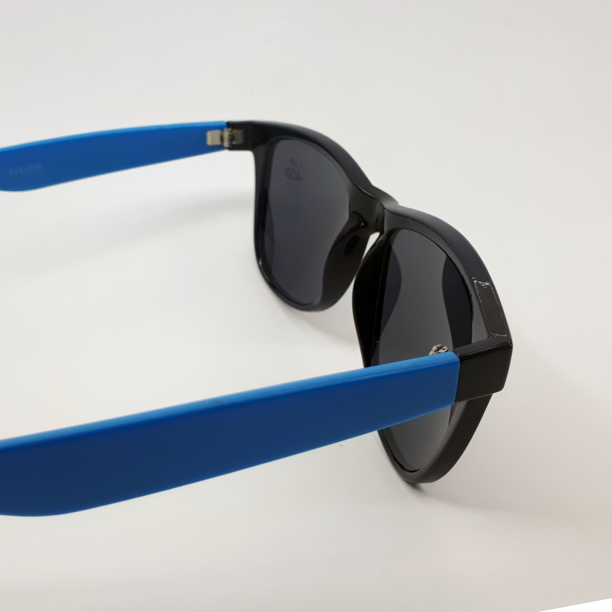 عینک آفتابی زنانه مدل 07324708