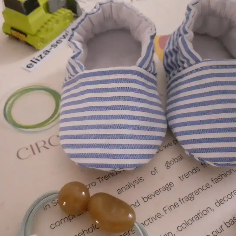 پاپوش نوزادی الیزاسوینگ مدل R-aaa