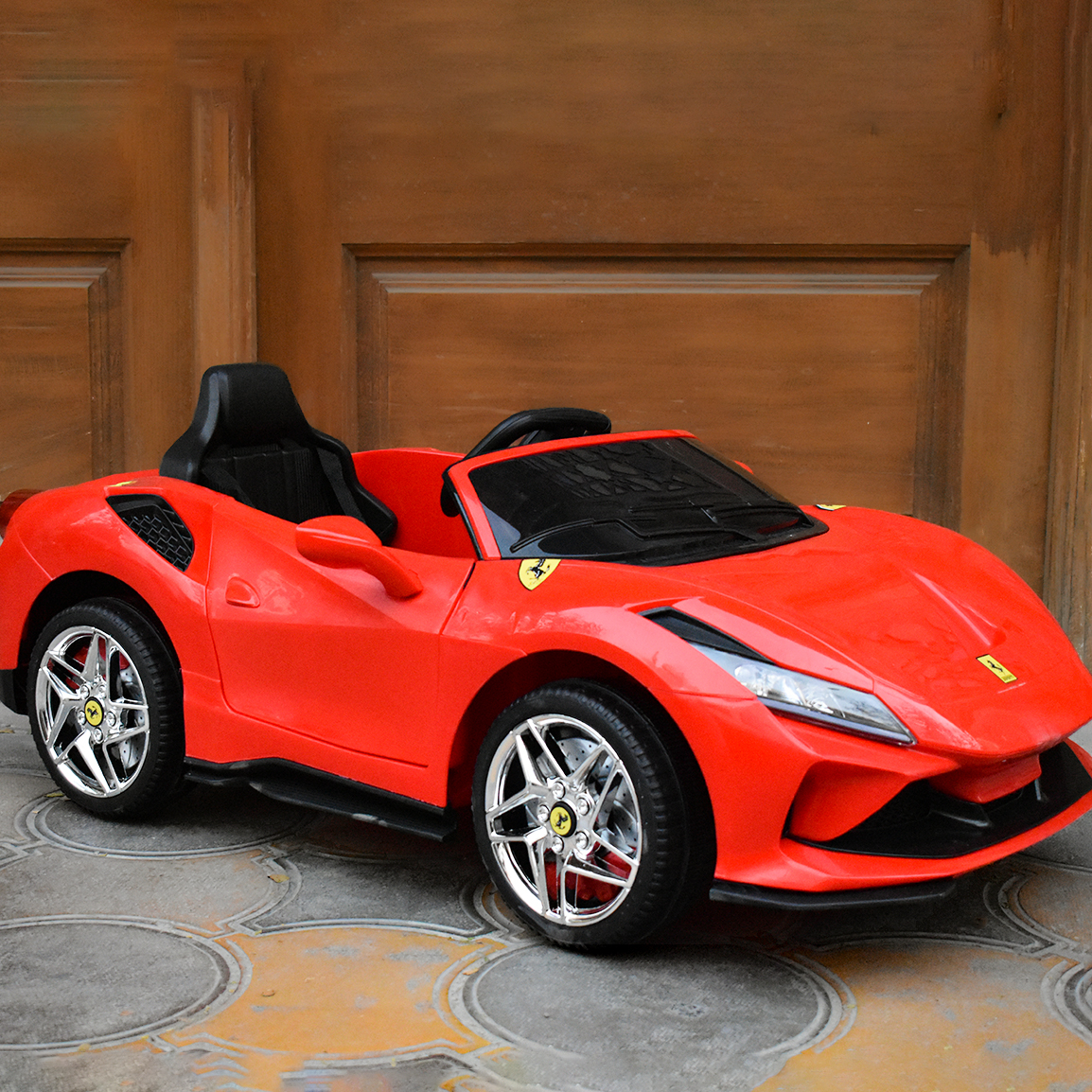 ماشین شارژی مدل فراری اسپایدر