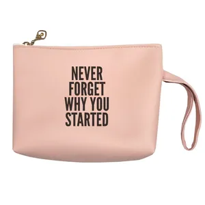 کیف لوازم آرایش زنانه مدل تایپوگرافی