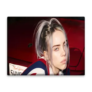 کاشی اطلس آبی طرح خواننده بیلی آیلیش   مدل T5586