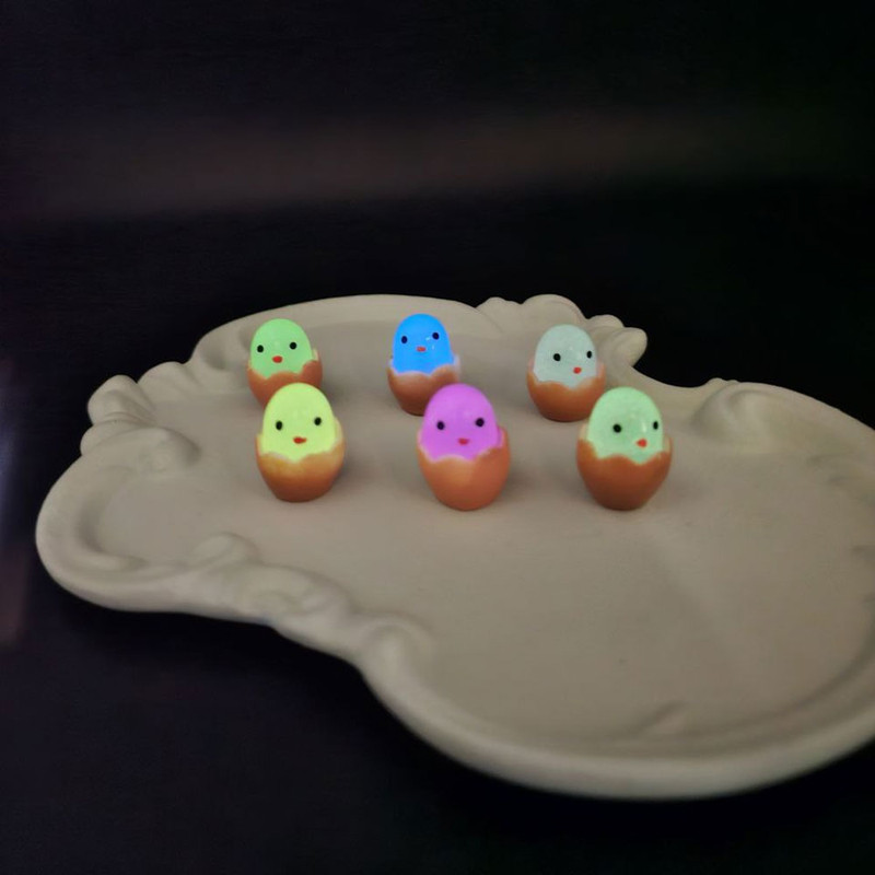 مجسمه مدل شبتاب طرح جوجه تخم مرغی کد 09 بسته 6 عددی