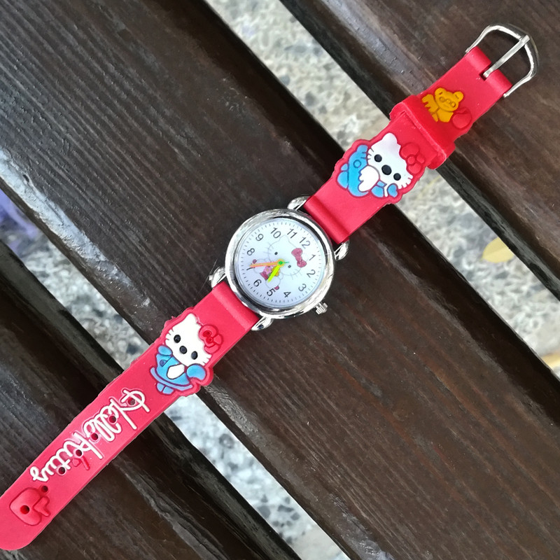 ساعت مچی عقربه ای دخترانه مدل s6 ساعت مچی عقربه ای دخترانه مدل s6