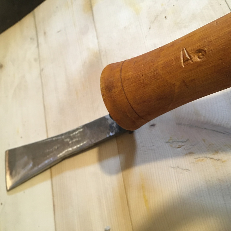 تیشه مدل Ac001