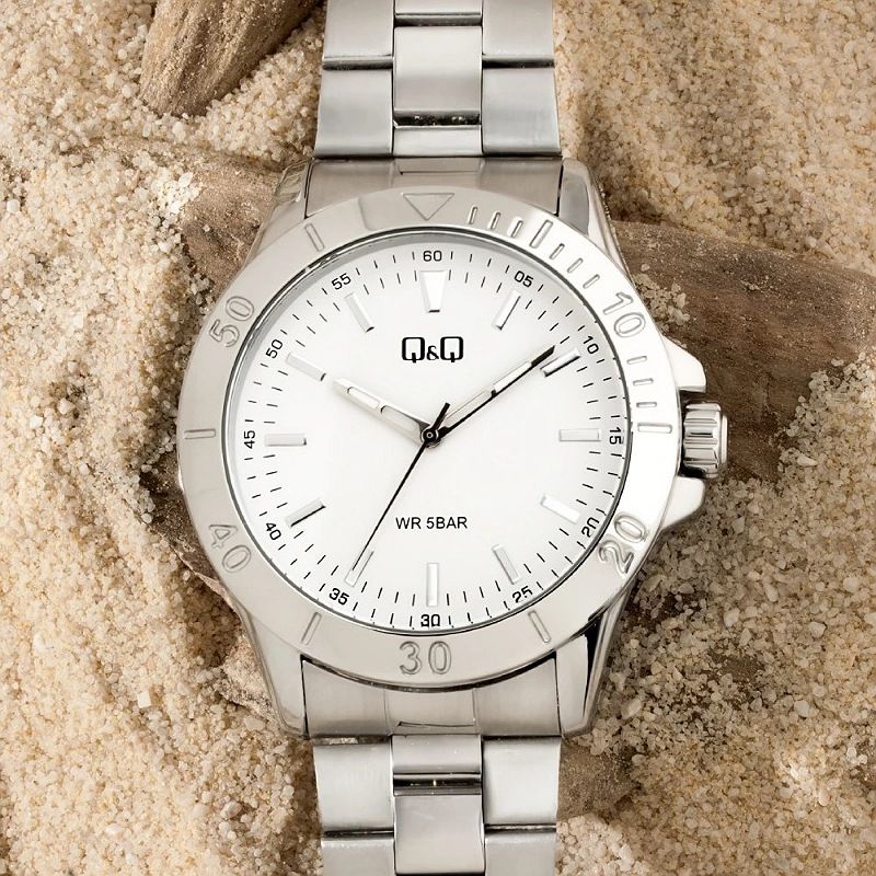 ساعت مچی عقربه‌ای کوارتز مردانه کیو اند کیو مدل Q07C-002PY -  - 2