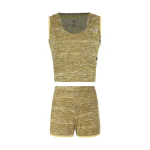 ست تاپ و شلوارک ورزشی زنانه پاتیک مدل کلاه دار 18819