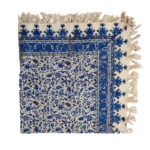 رومیزی قلمکار مدل گل ریز