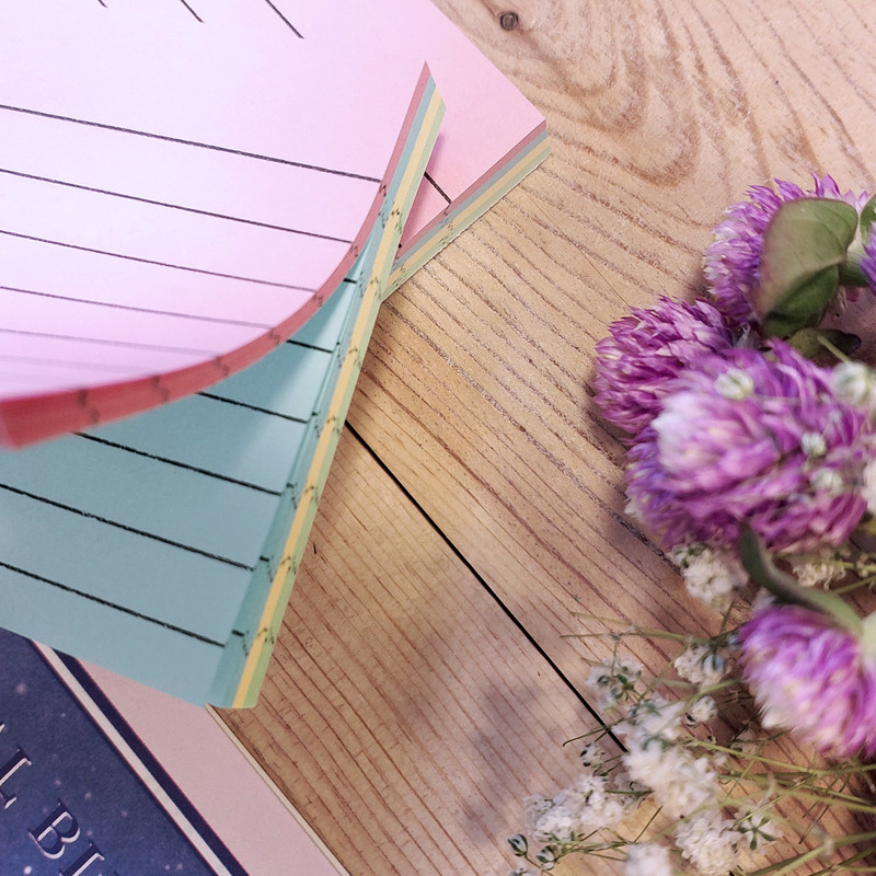 کاغذ یادداشت چسب دار مدل Memo