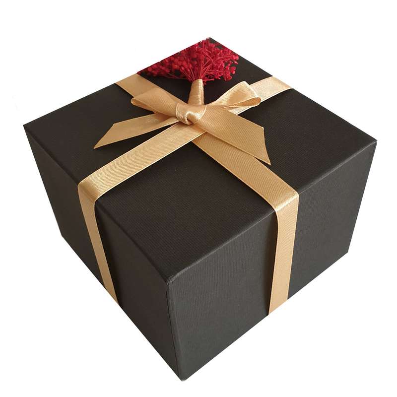 جعبه هدیه مدل مربعی گلدار