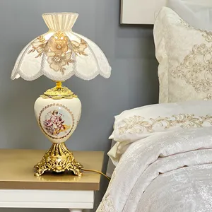 آباژور رومیزی مدل پایه سرامیکی
