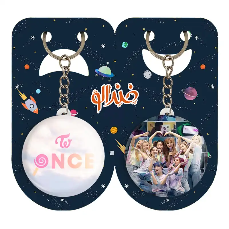 جاکلیدی خندالو مدل گروه توایس TWICE کد 1996819965 مجموعه 2 عددی