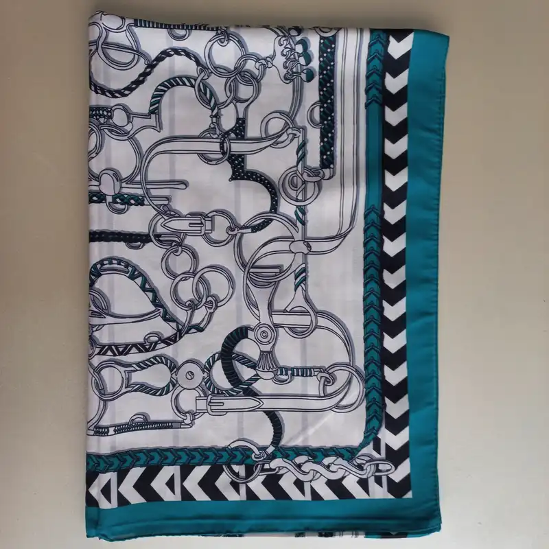 شال زنانه مدل نخی مجلسی کمربندی حاشیه ساده کد 43